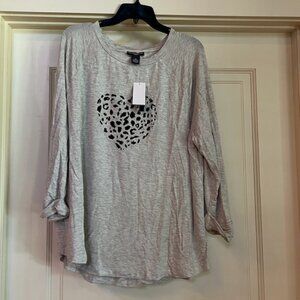 Chelsea & Theodore - Gray - Top - Black Leopard Heart - NWT - Sz 1X